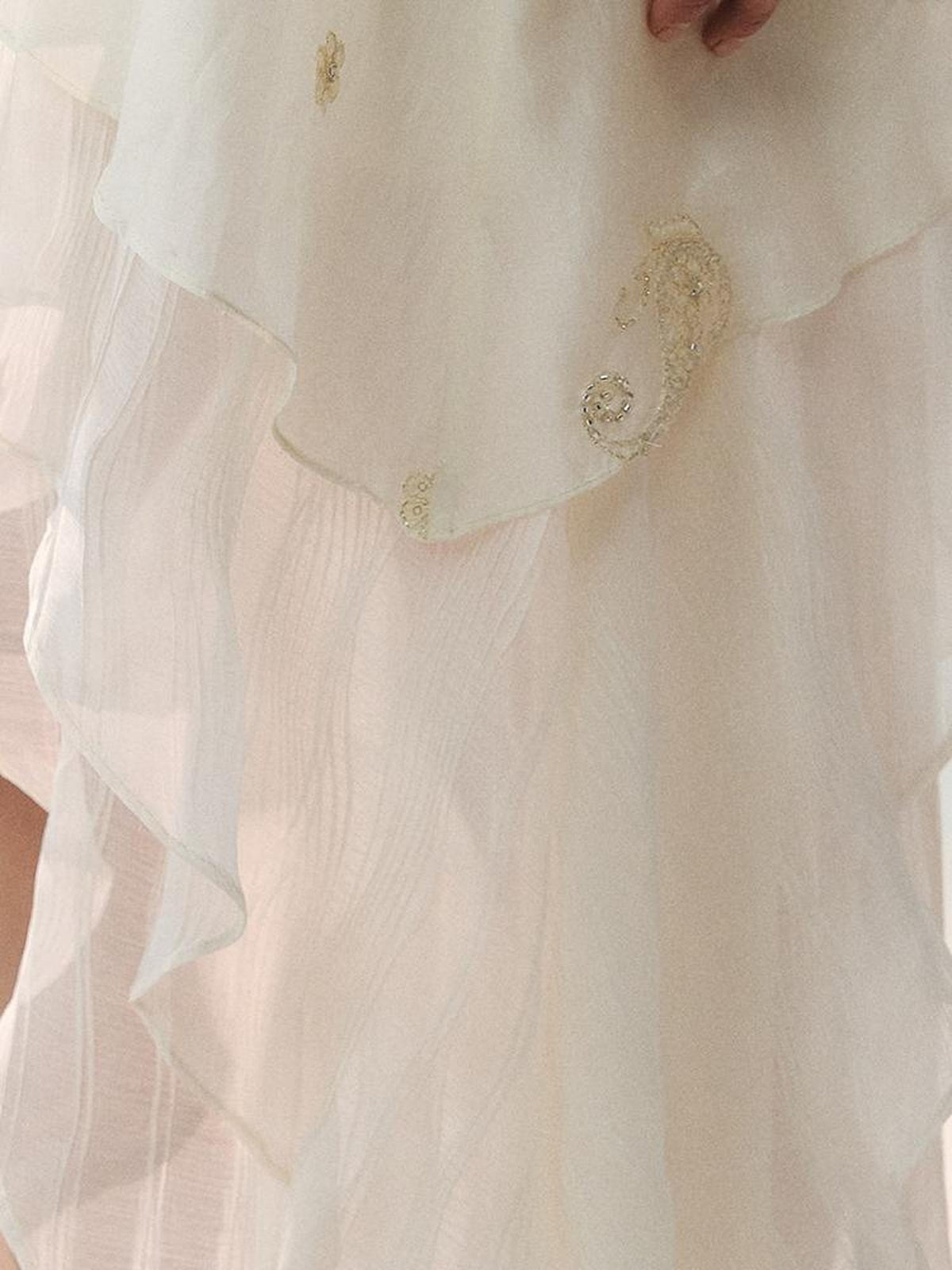AnnoMundi Beaded Embroidered Irregular Wavy Women&