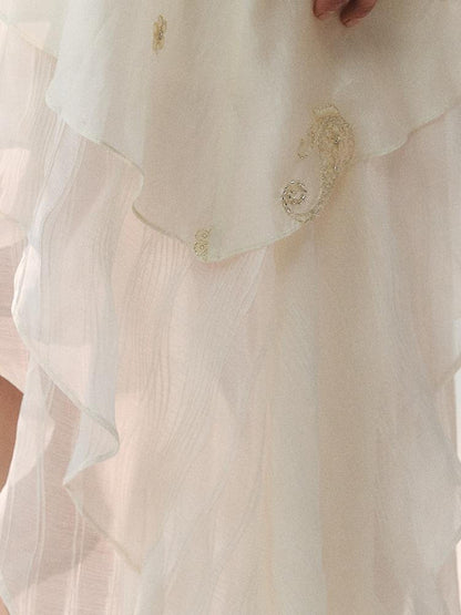 AnnoMundi Beaded Embroidered Irregular Wavy Women&