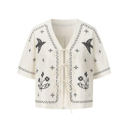 AnnoMundi_Beige_Applique_Bird_Embroidered_Two_Piece_Women&