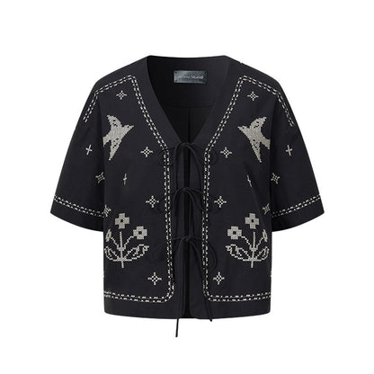 AnnoMundi_Beige_Applique_Bird_Embroidered_Two_Piece_Women&