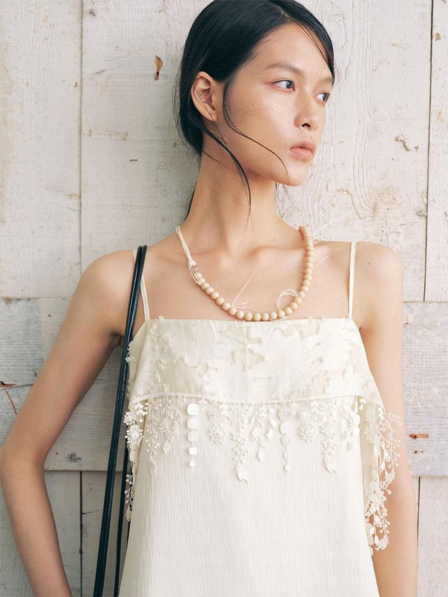 AnnoMundi Beige Layered Ruffle Textured Women&