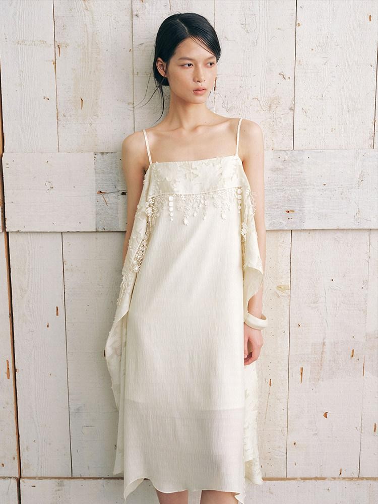 AnnoMundi Beige Layered Ruffle Textured Women&