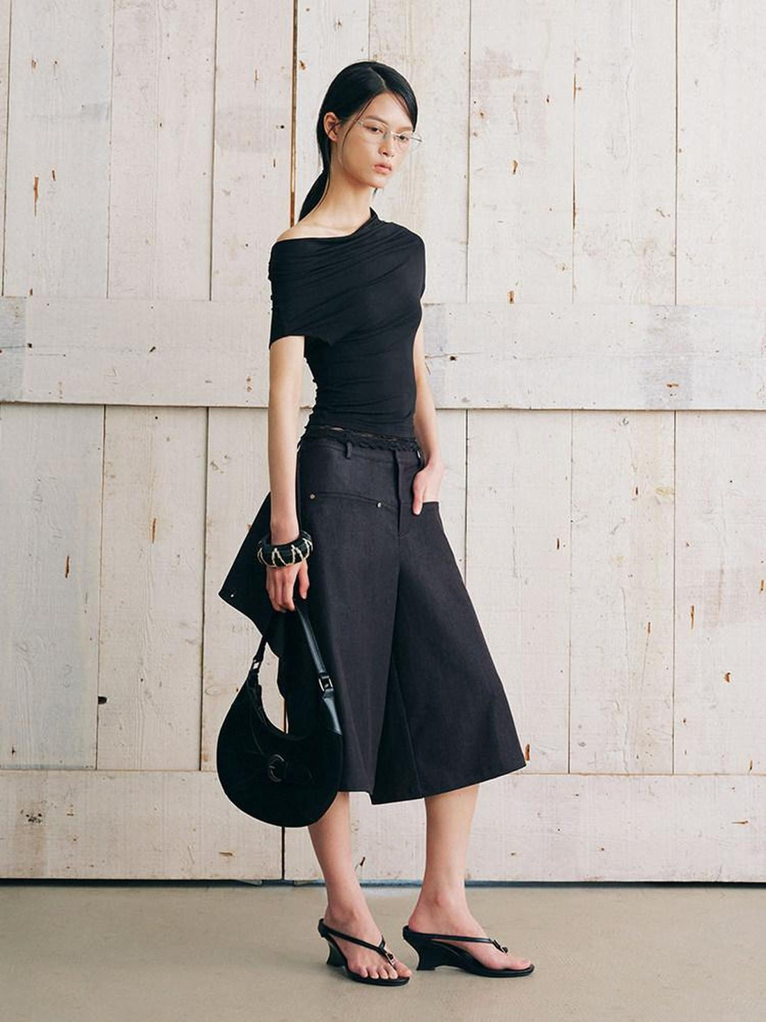 AnnoMundi Black Asymmetric Double Layer Pleated Reversible Women&