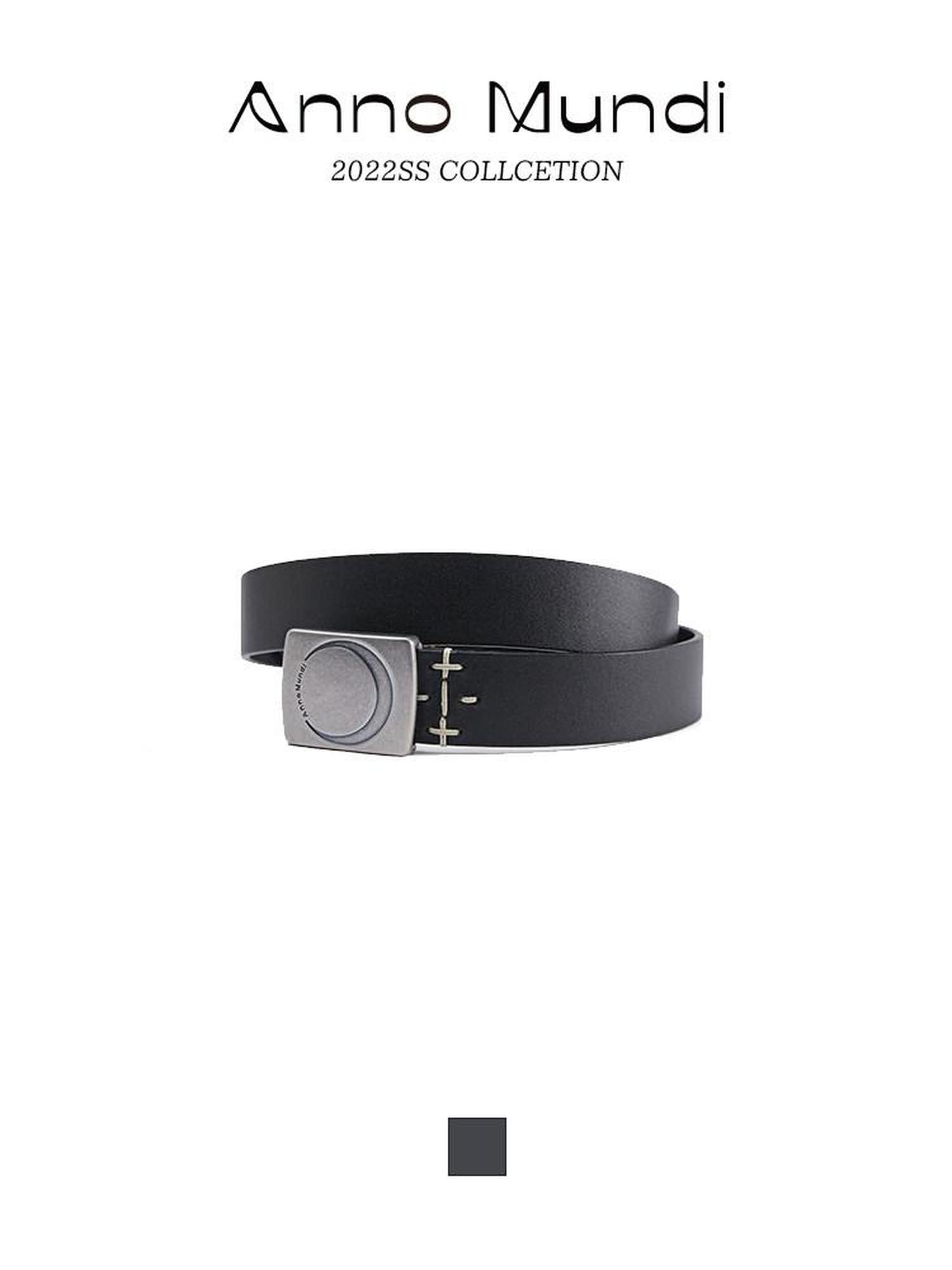 AnnoMundi Ceinture en cuir pleine fleur pour femmes avec boucle en métal mat en forme de croissant de lune noir
