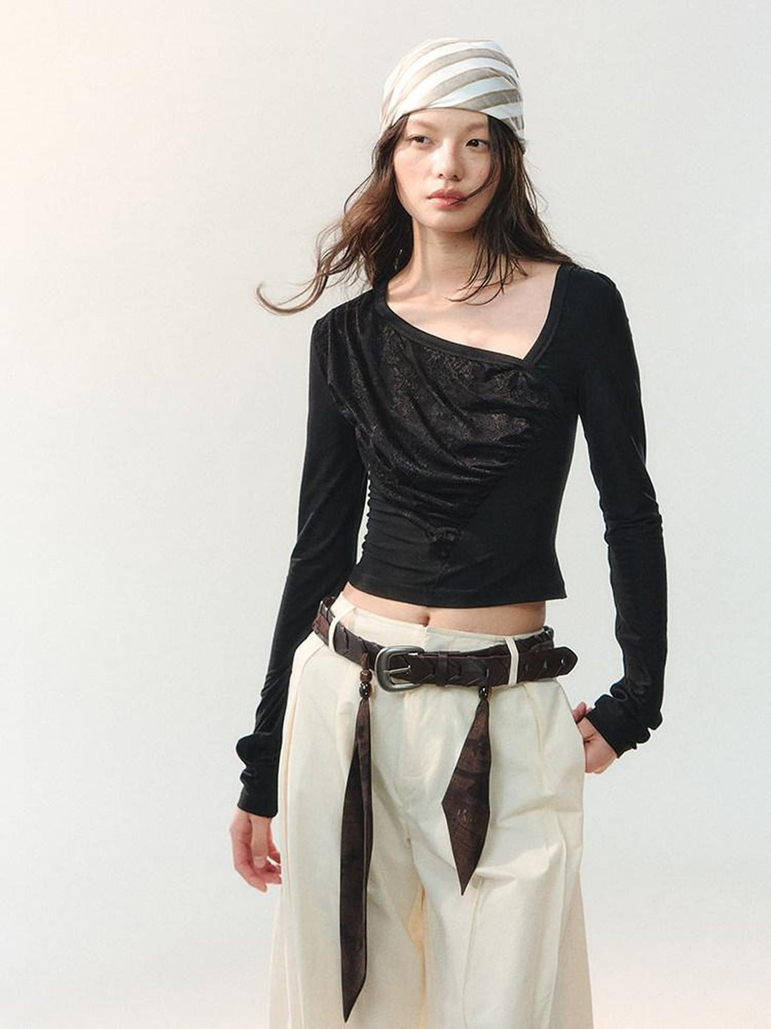 AnnoMundi Black Lace Splice Ruching One Shoulder Square Neck Women&