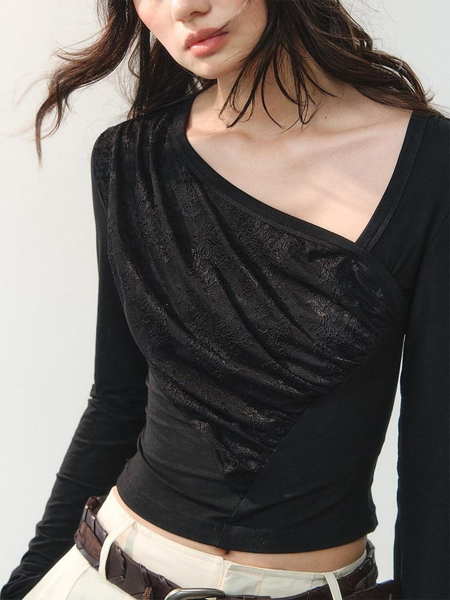 AnnoMundi T-shirt à manches longues pour femmes en dentelle noire, à une épaule et col carré froncé