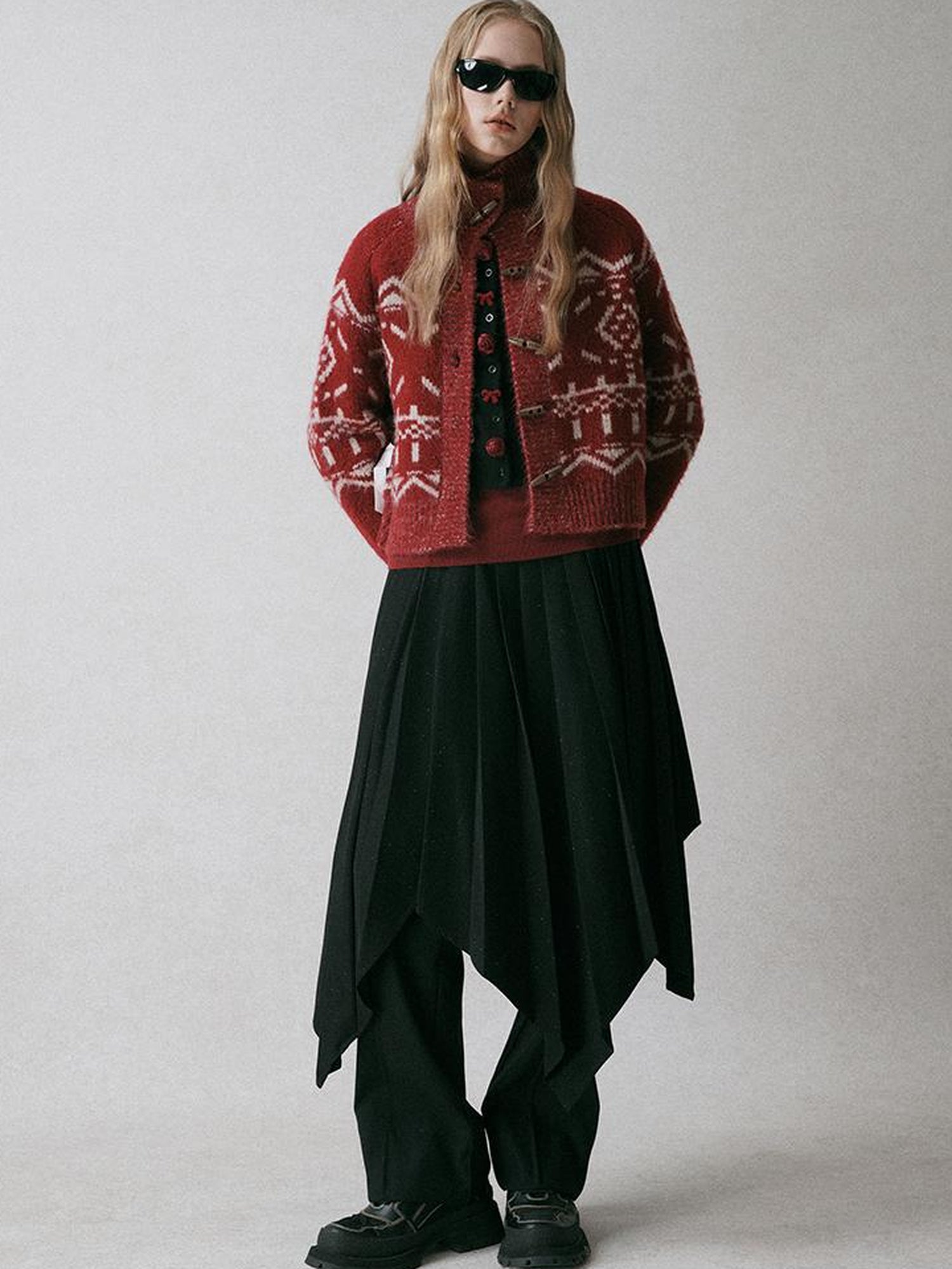 AnnoMundi Black Shoulder Wool Knit Cardigan With 3D Rose And Bow