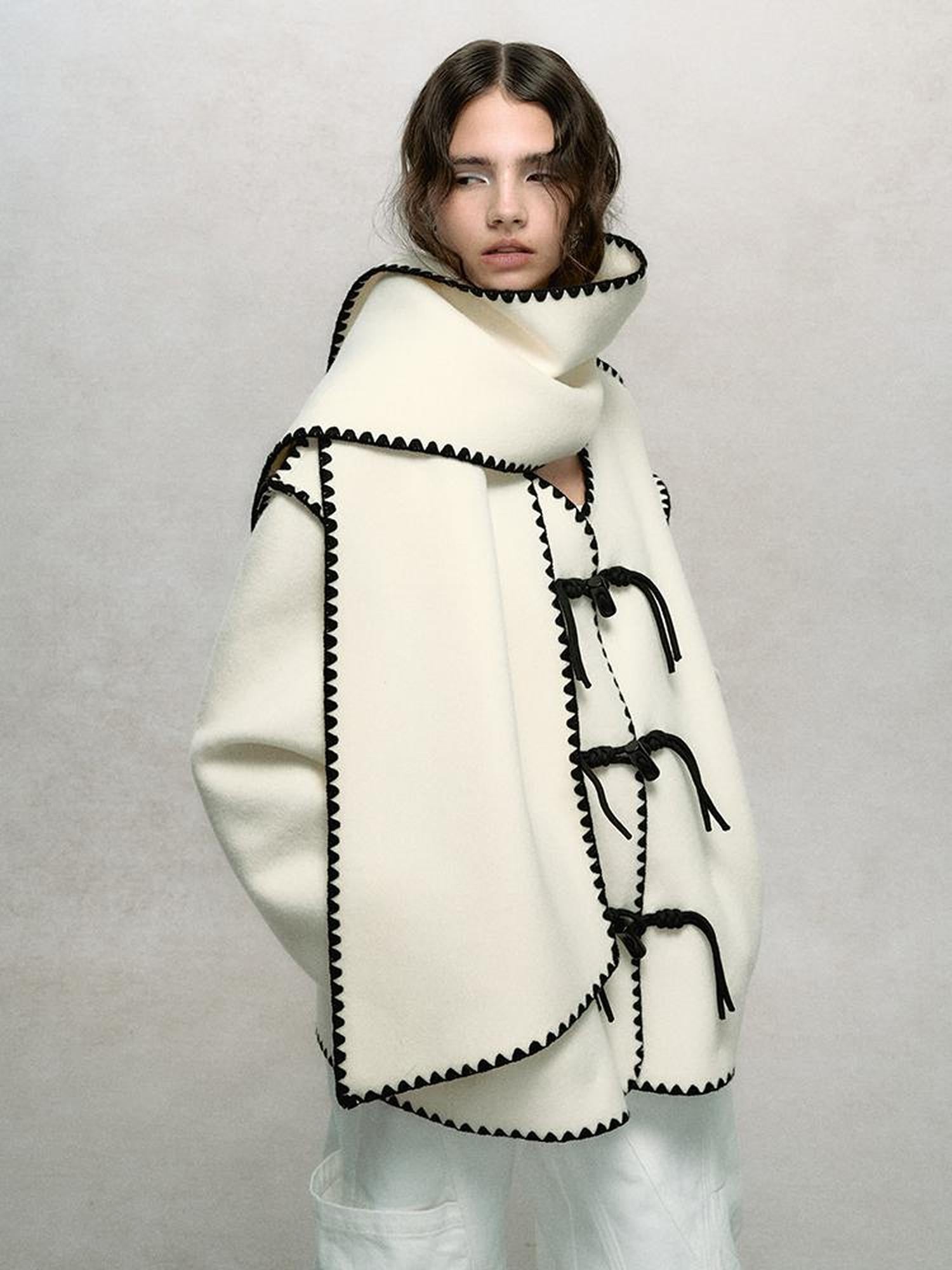 AnnoMundi Contrast Trim V Neck Double Faced Wool Coat With Scarf
