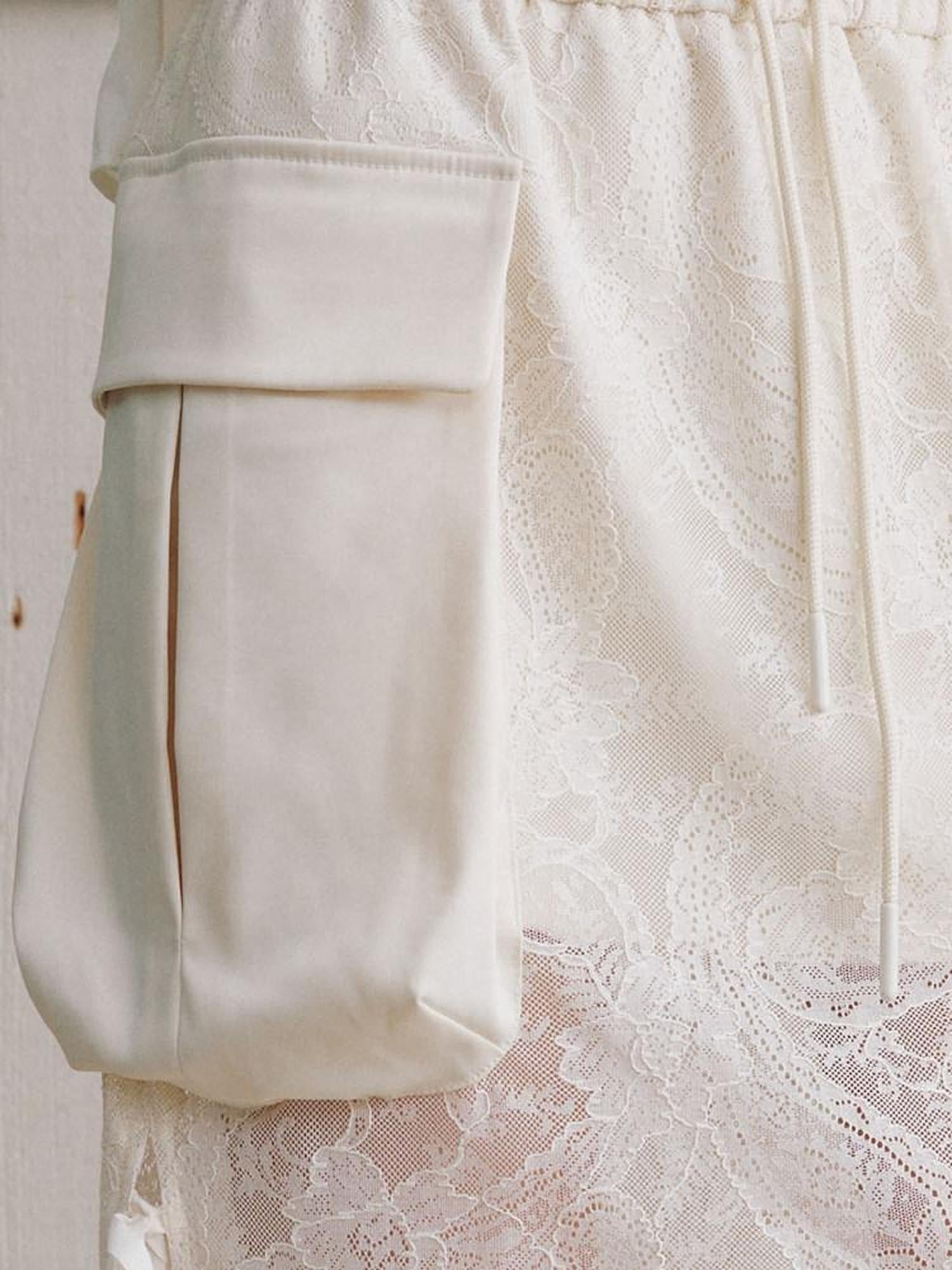AnnoMundi Cutout Lace 3d Patch Pockets Women&