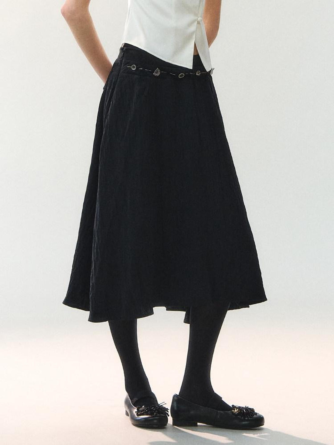 AnnoMundi Deconstructed Hem Metal Button Hand Sewn Women&