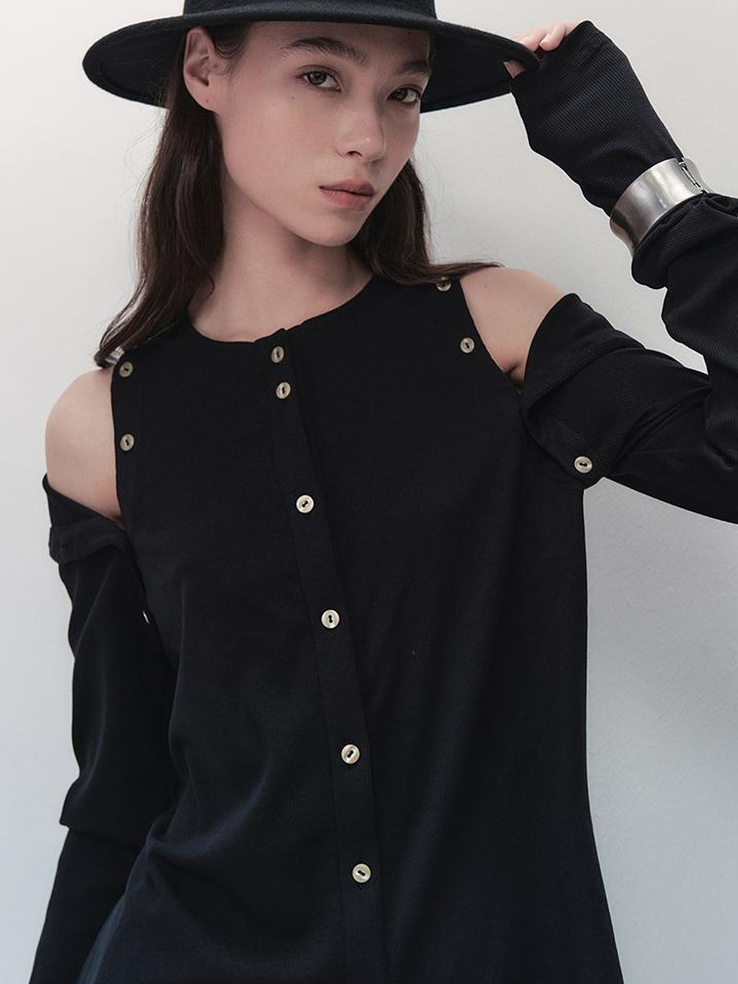 AnnoMundi Deconstructive Knit Cardigan Detachable Sleeves Multi Way Wear