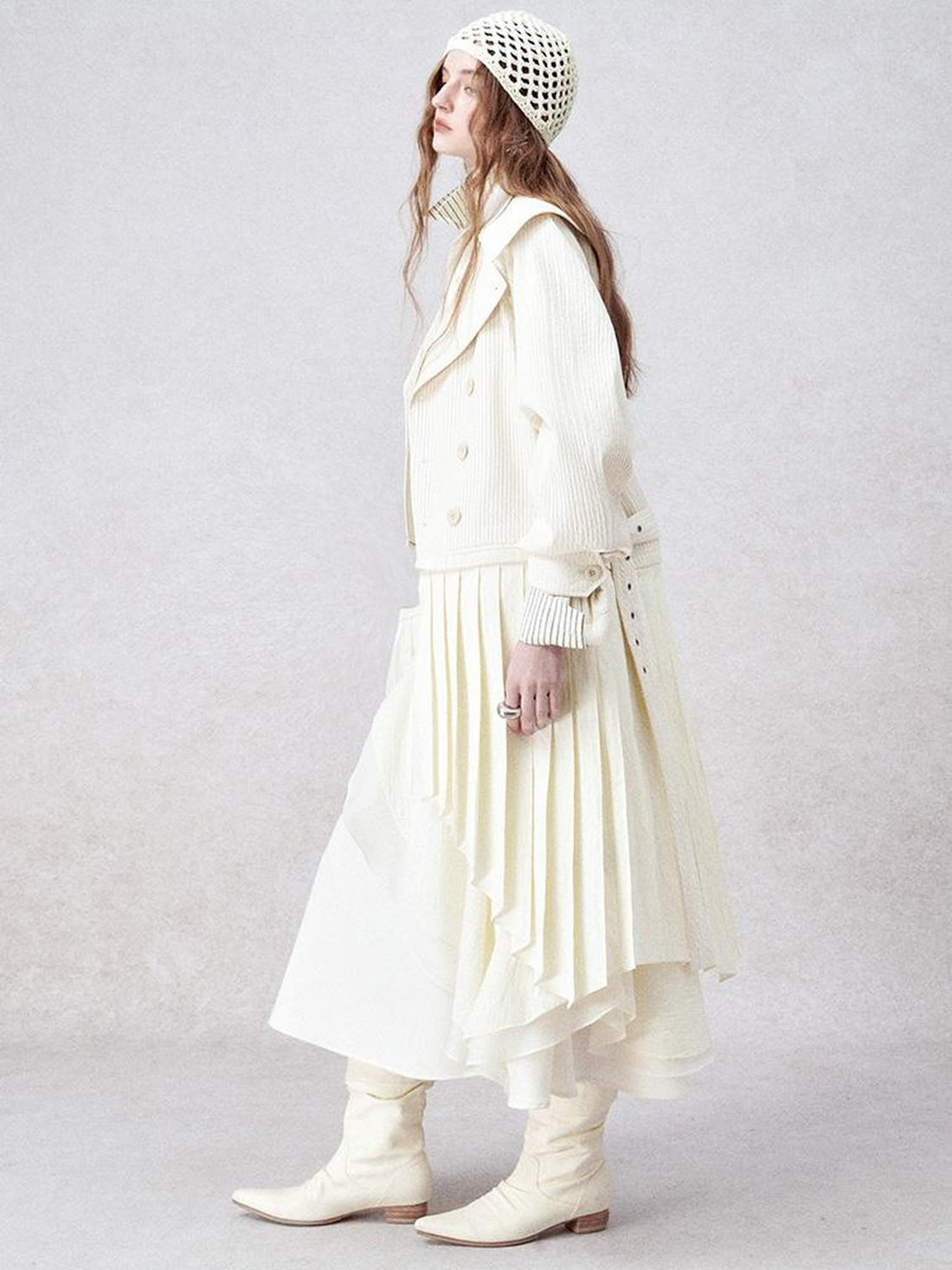 AnnoMundi Detachable Pleated Trench Coat With Asymmetric Hem
