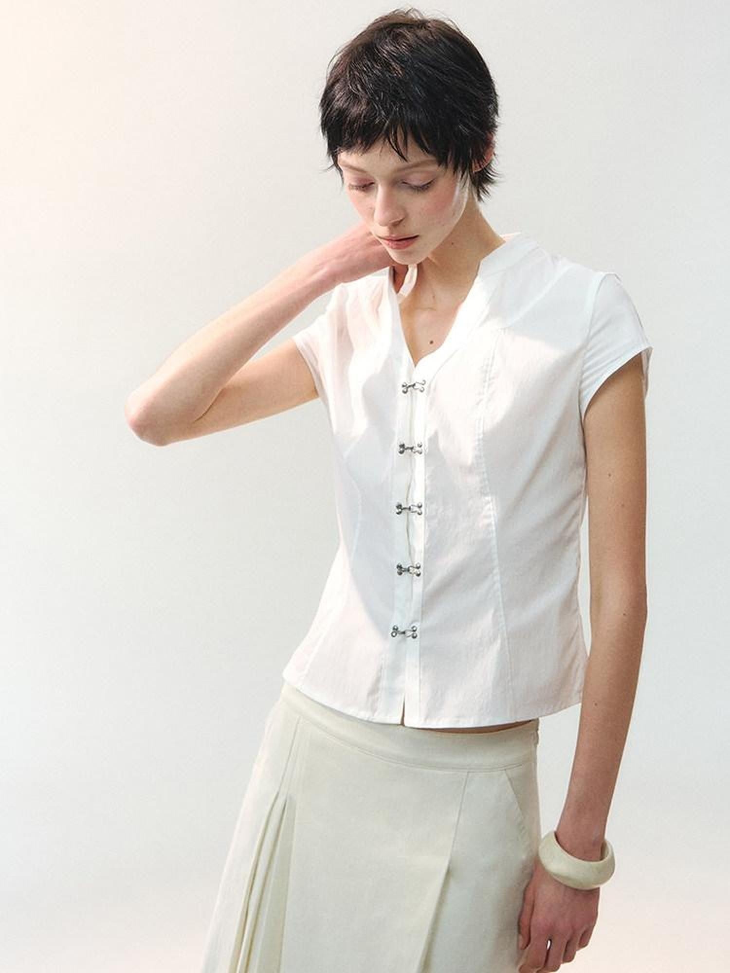 AnnoMundi Draped Raglan Stand Collar Hook Women&