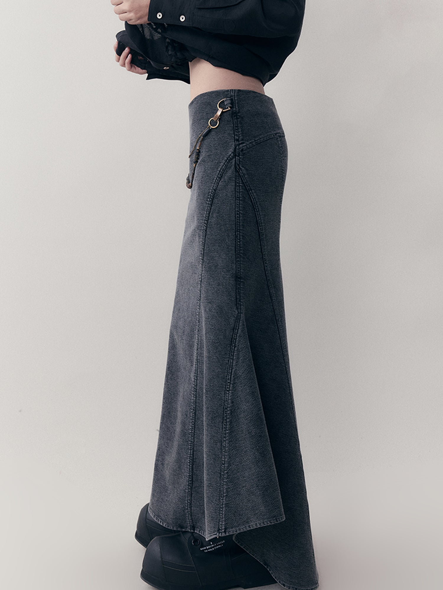 AnnoMundi Elastic Waistchain Fishtail Denim Skirt