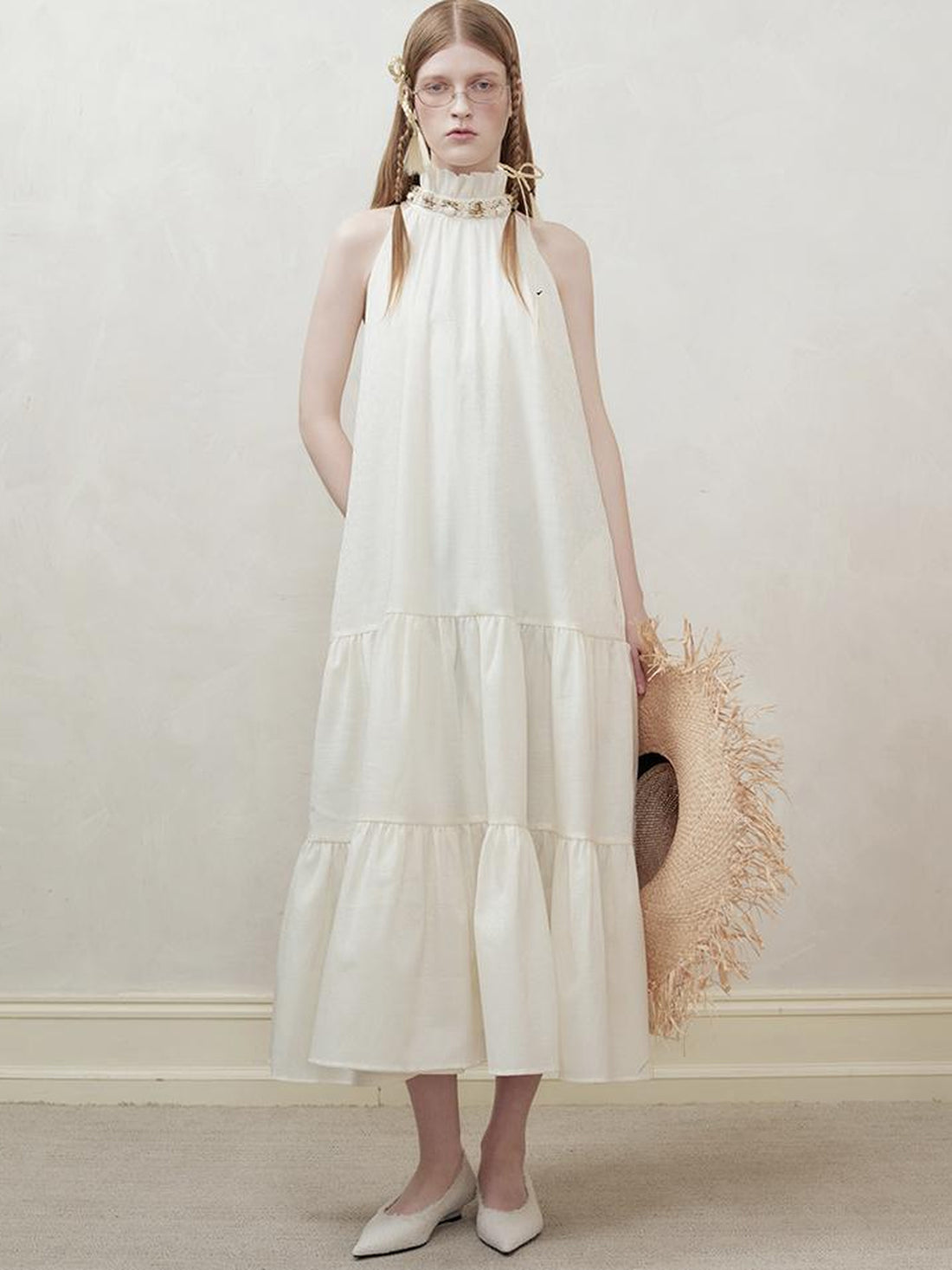AnnoMundi Elegant Floral Lace Vintage Mini A Line V Neck Dress