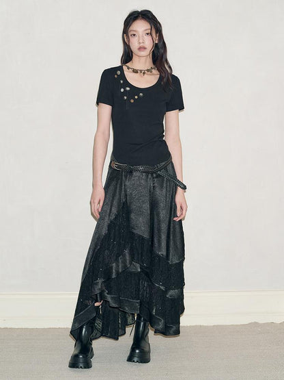 AnnoMundi Embroidered Dragon Metal Button U Neck Tee
