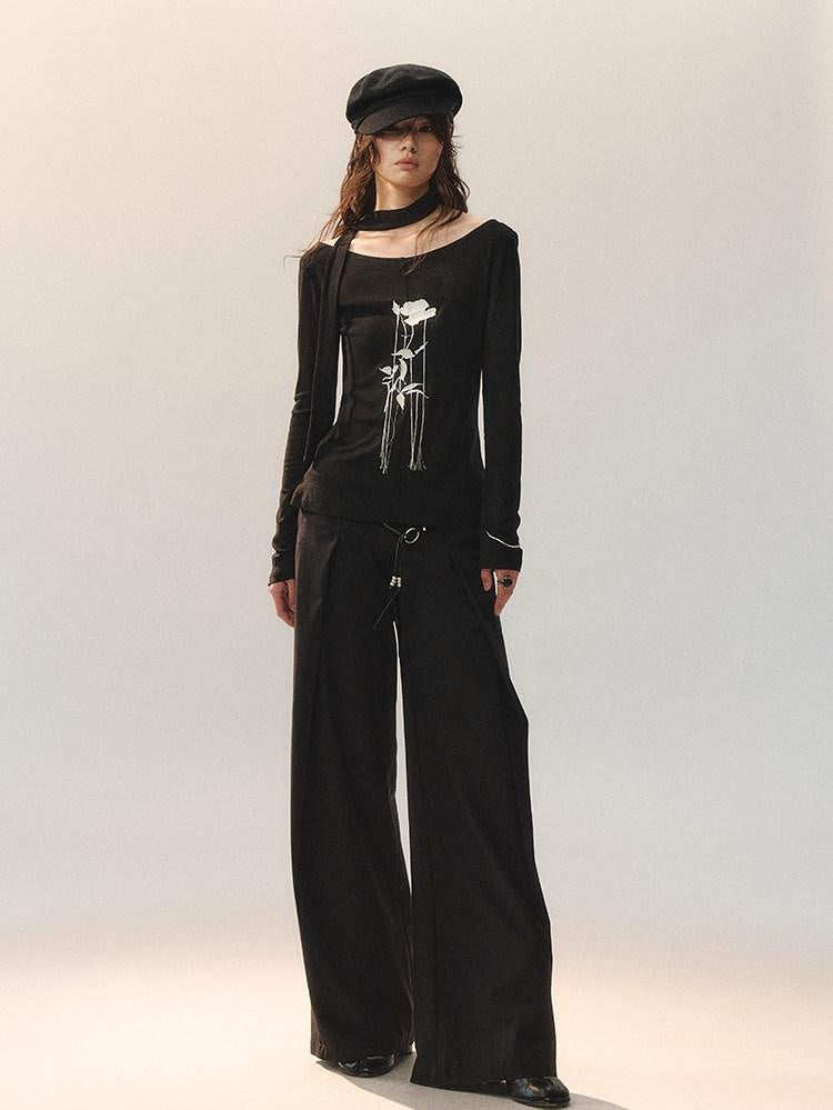 AnnoMundi Embroidered Rose Cuffed Sleeve Casual Regular Fit Women Black Long Sleeve T-Shirts