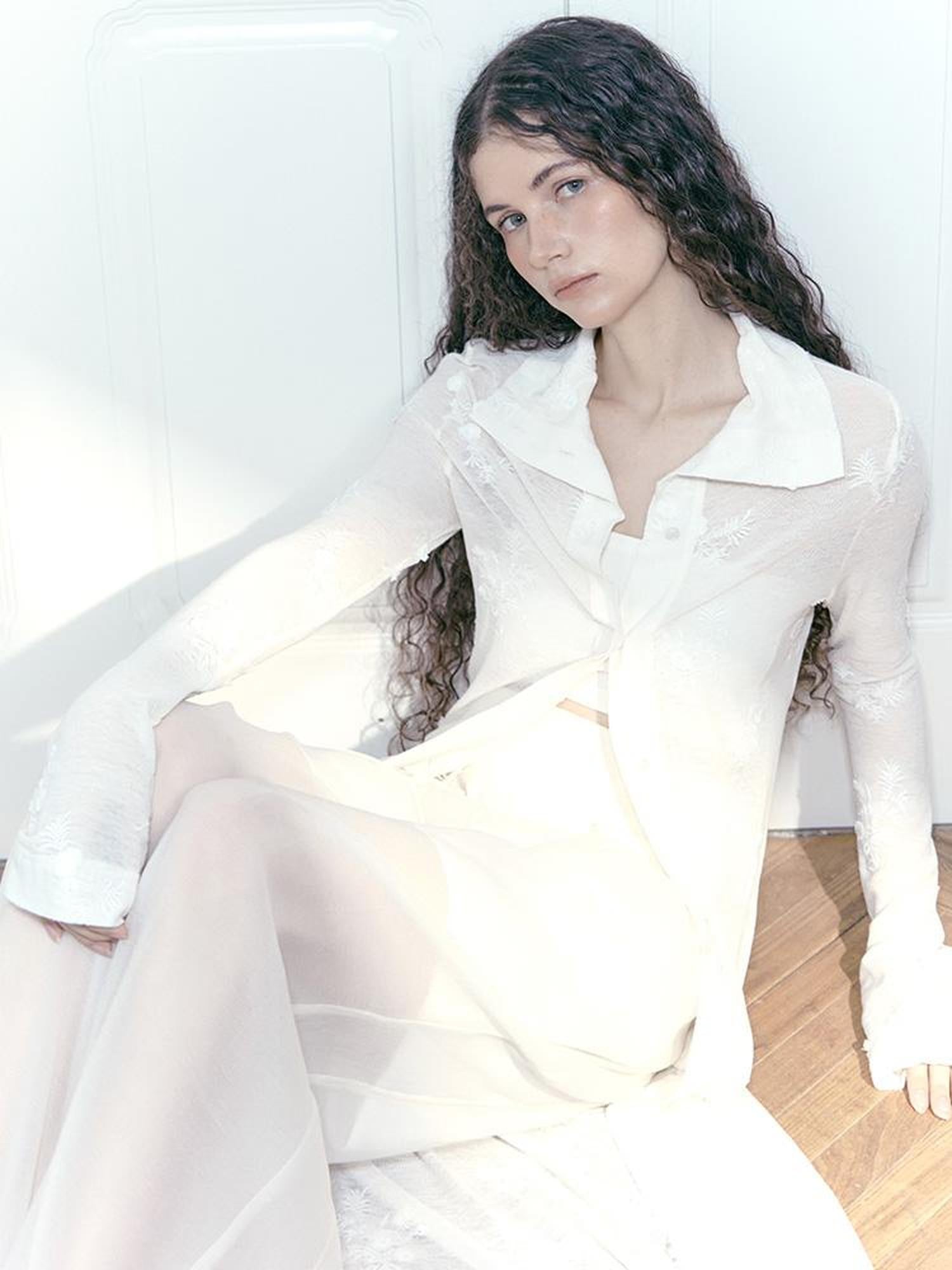 AnnoMundi Fairy Embroidery Sheer Knit Cardigan
