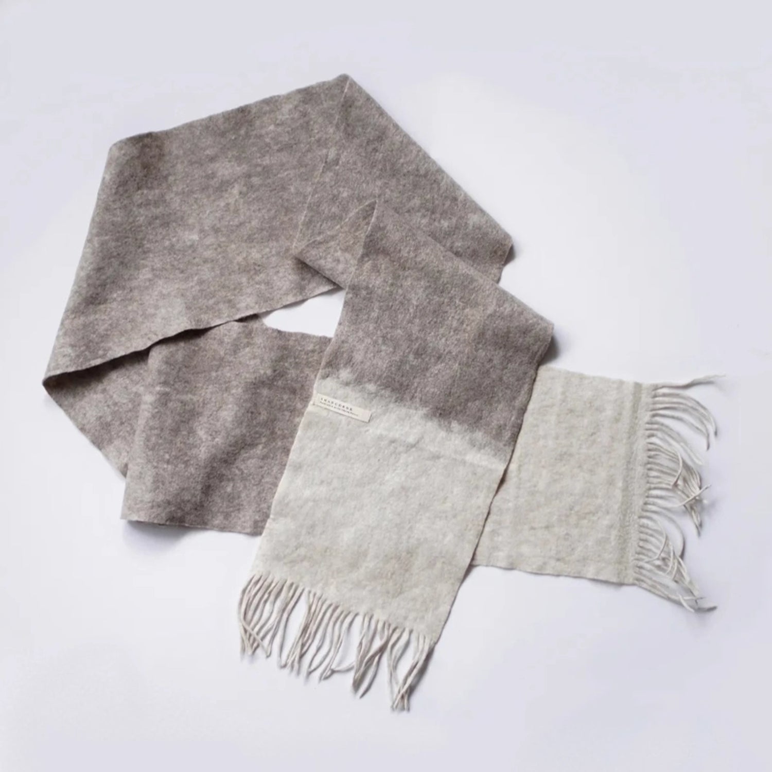 AnnoMundi_Felted_Yak_Cloud_Scarf_MISSTT
