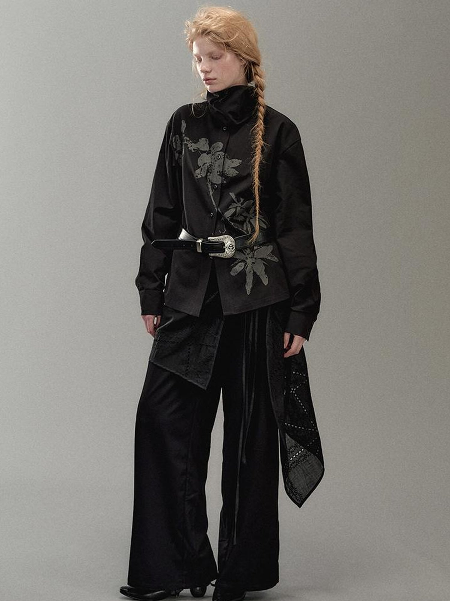 AnnoMundi Floral Branch Collar Blouse