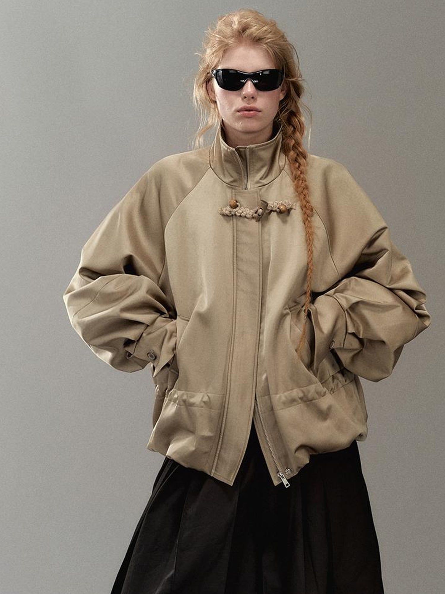 AnnoMundi Floral Bud Sleeve Short Trench Coat