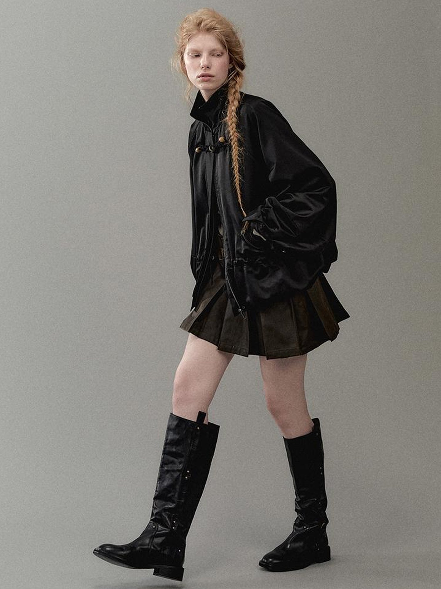 AnnoMundi Floral Bud Sleeve Short Trench Coat