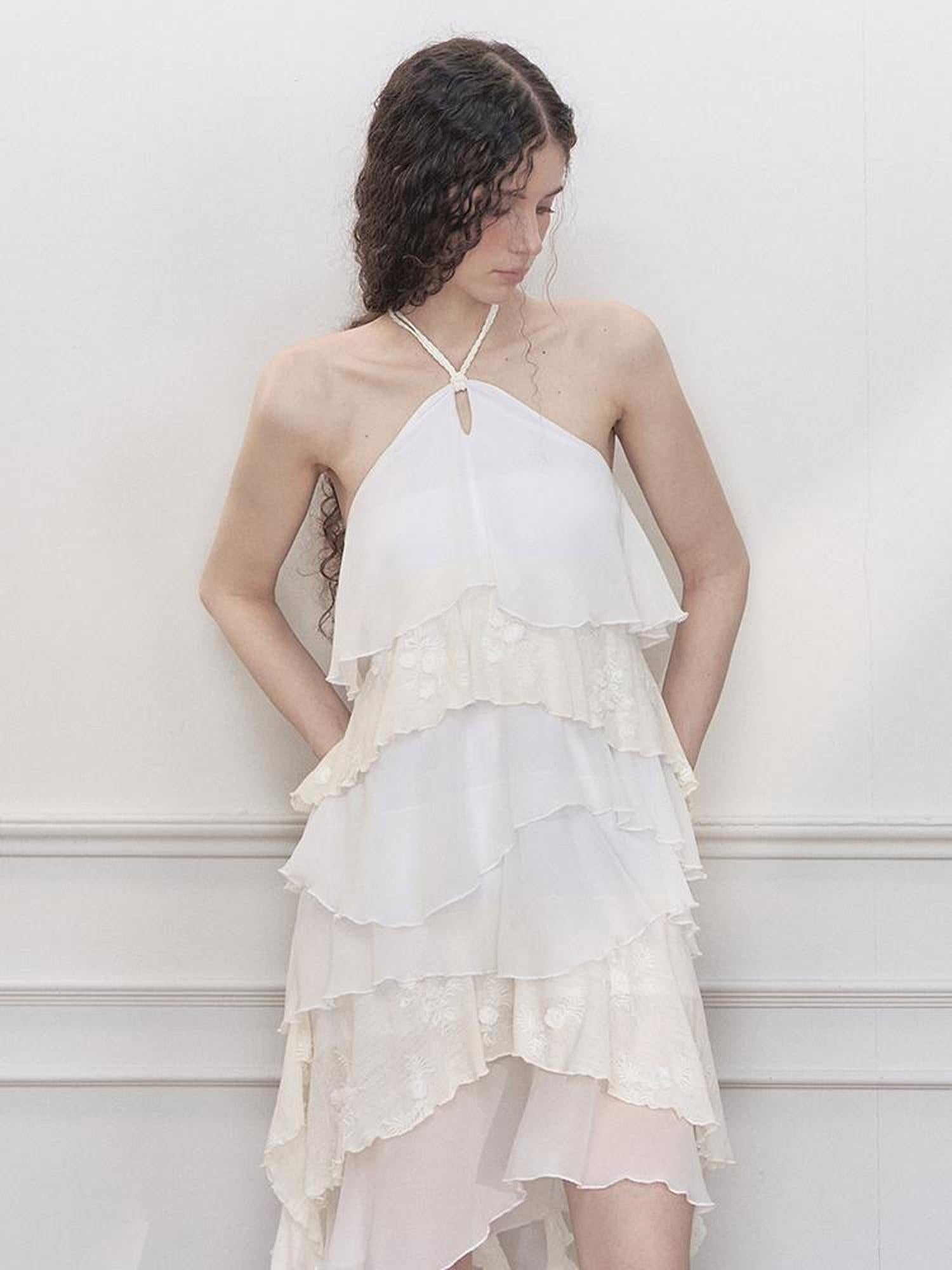 AnnoMundi Floral Embroidered Sheath Chiffon Mini Dress V Neck