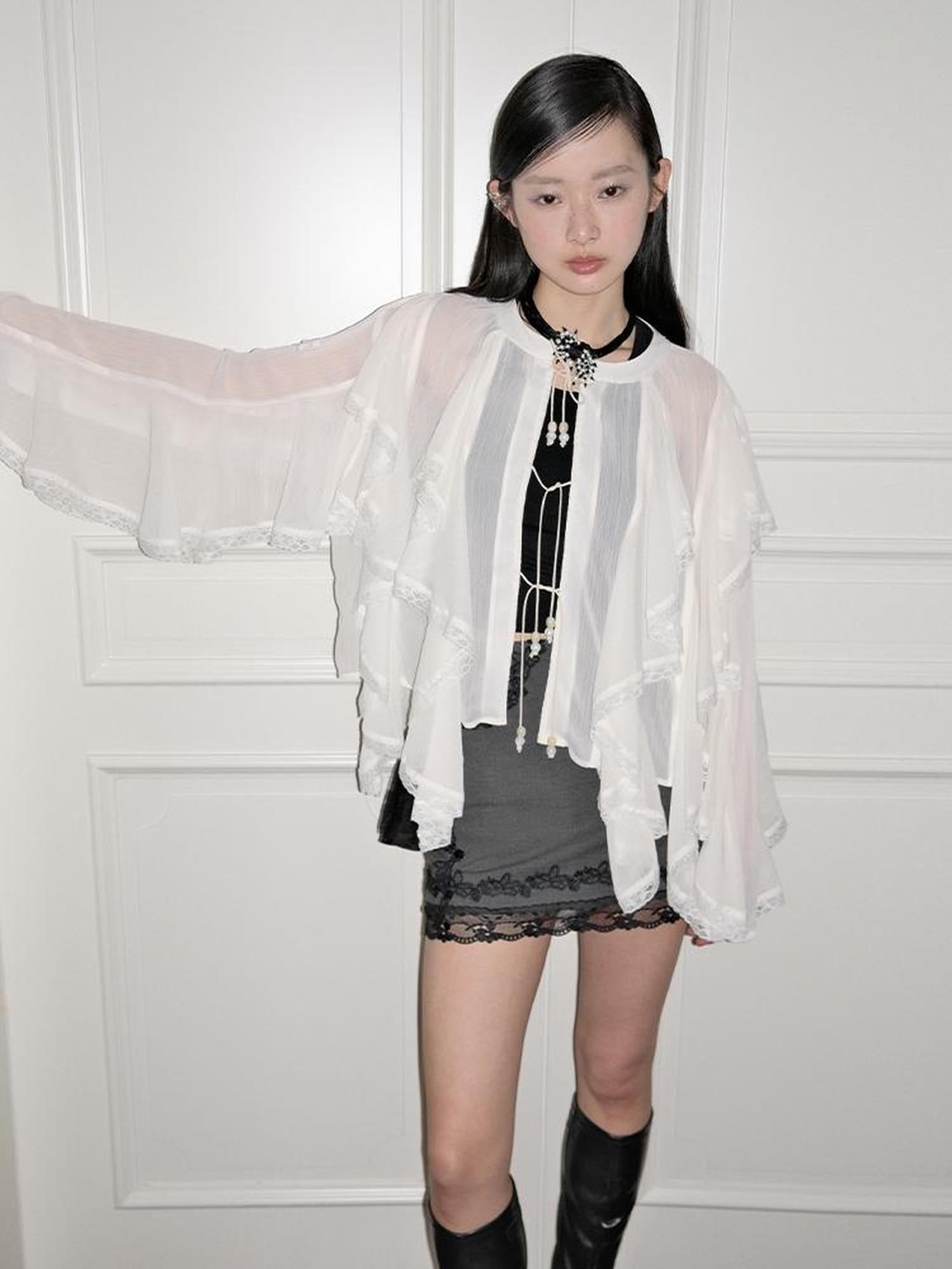 AnnoMundi Floral Lace Sun Shield Shirt