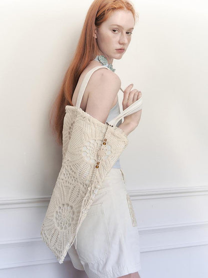 AnnoMundi Geometric Bloom Embroidered Canvas Tote