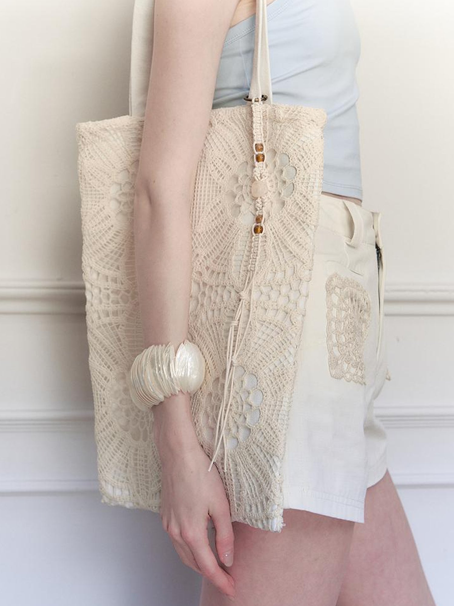 AnnoMundi Geometric Bloom Embroidered Canvas Tote