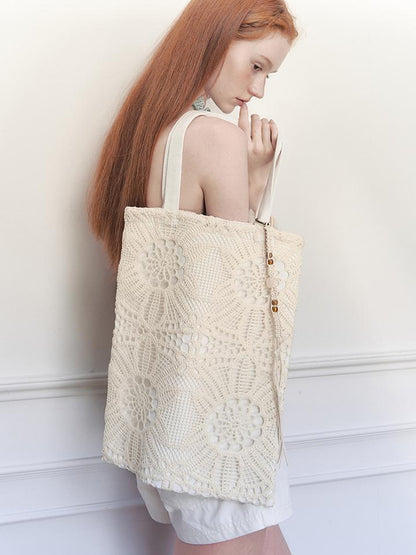 AnnoMundi Geometric Bloom Embroidered Canvas Tote