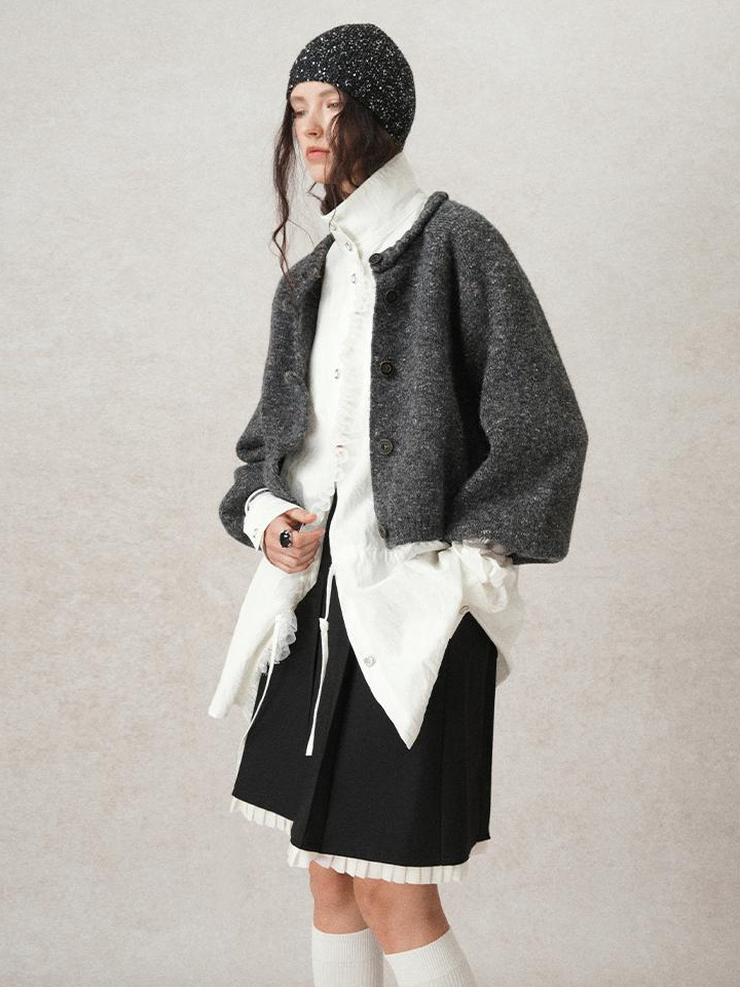 AnnoMundi Hand Knitted Cable Knit Cropped Cardigan Grey