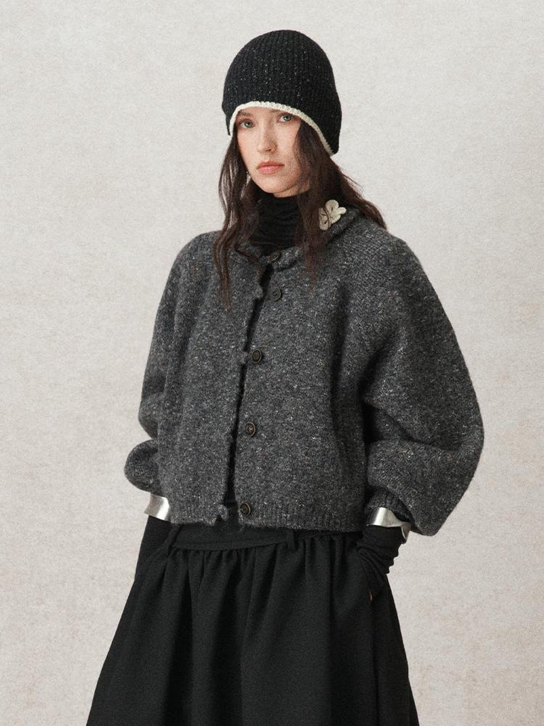 AnnoMundi Hand Knitted Cable Knit Cropped Cardigan Grey