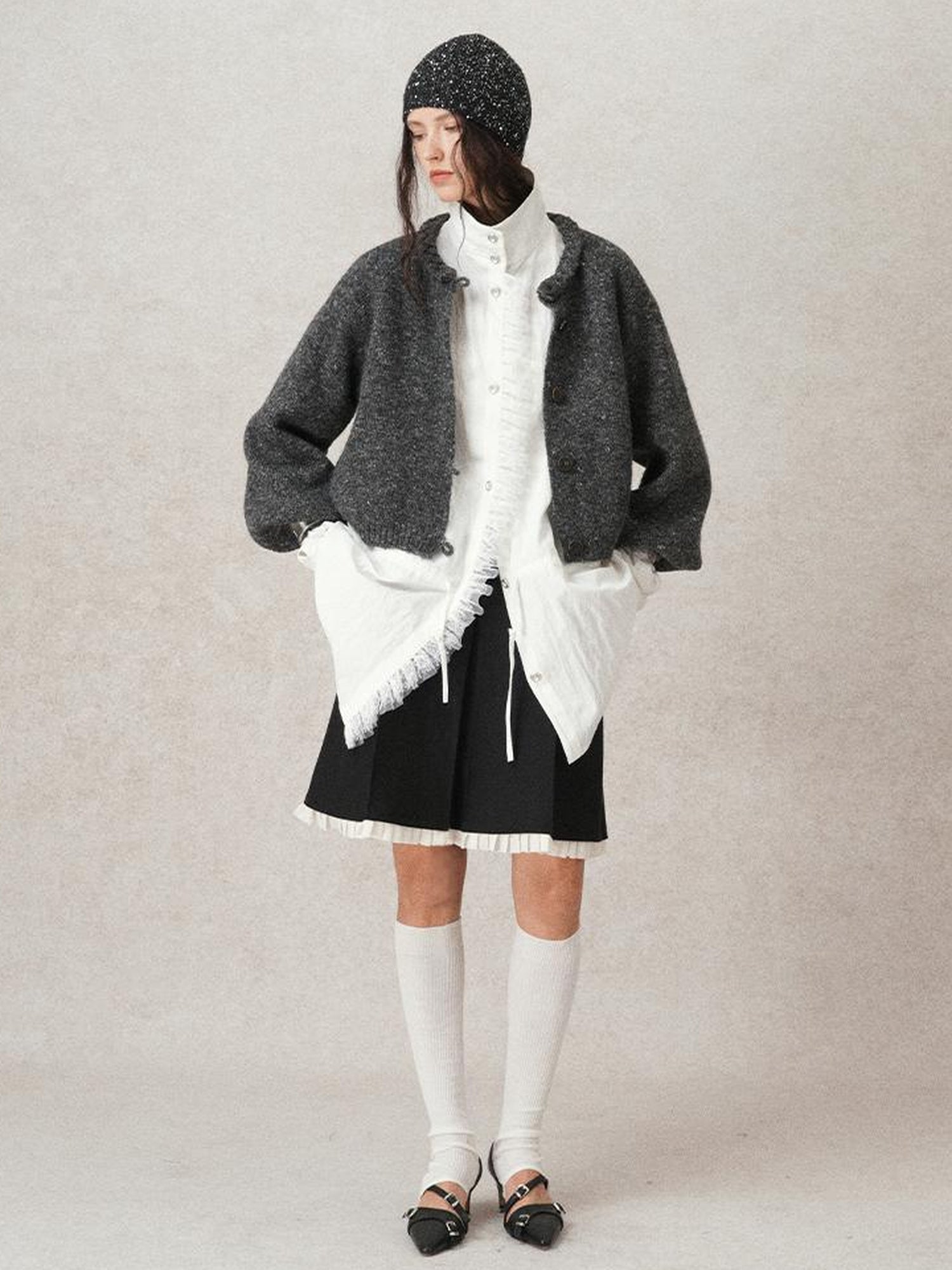 AnnoMundi Hand Knitted Cable Knit Cropped Cardigan Grey
