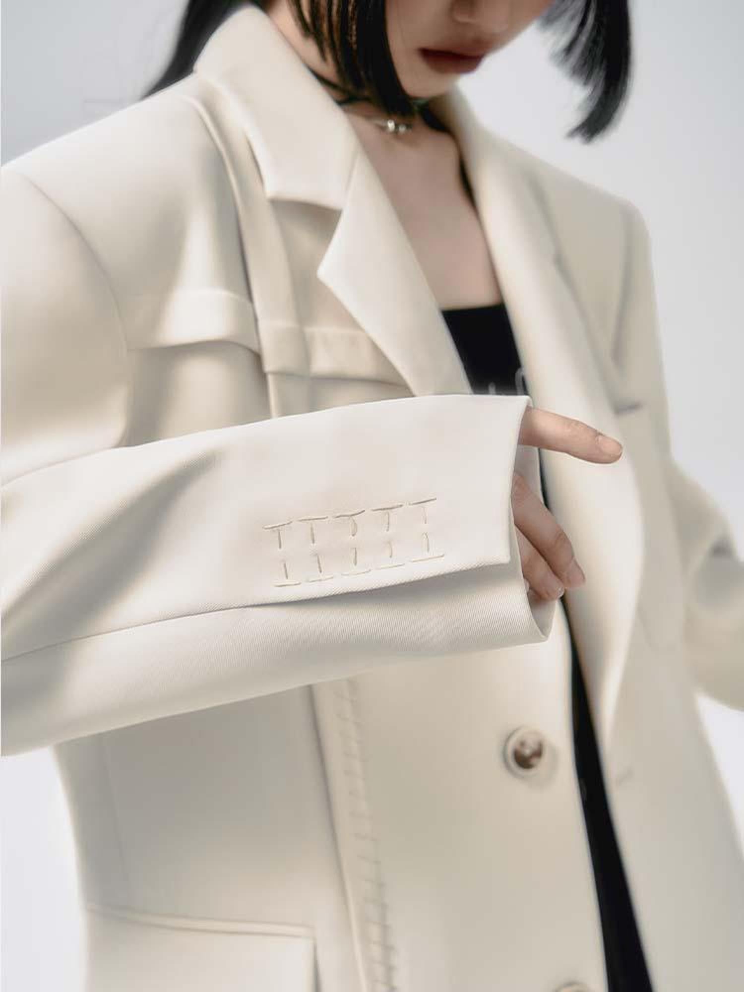 AnnoMundi Hand Pleated Stitch Detail Retro Oversized Blazer