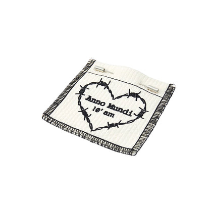 AnnoMundi_Handmade_Heart_Crochet_Brooch_MISSTT