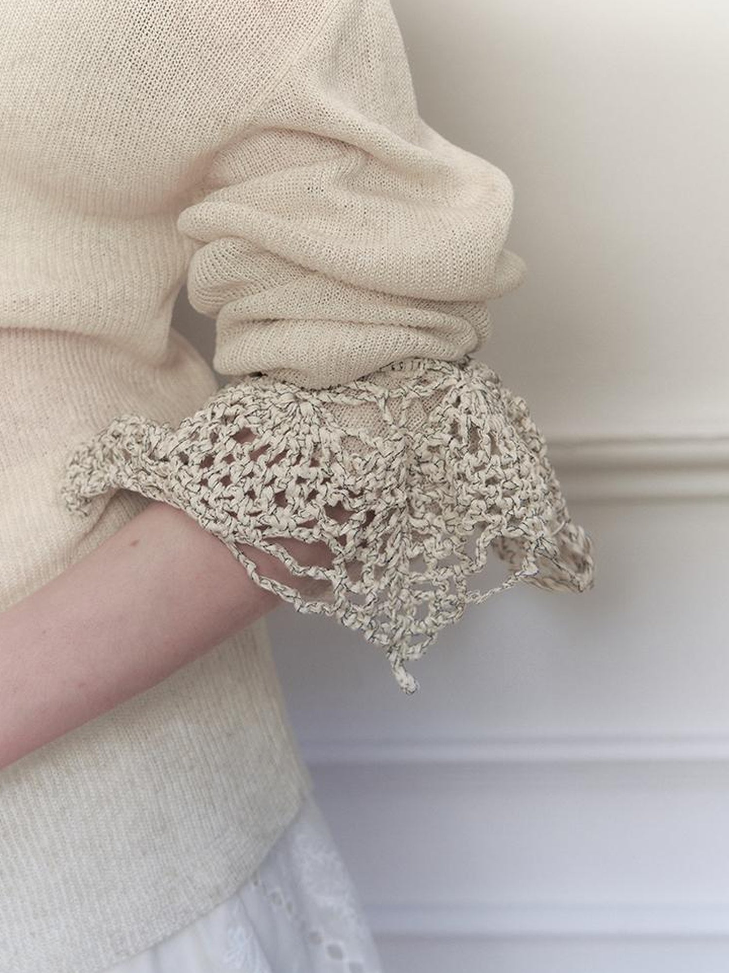 AnnoMundi Handwoven Crochet Granny Square Elastic Hair Tie