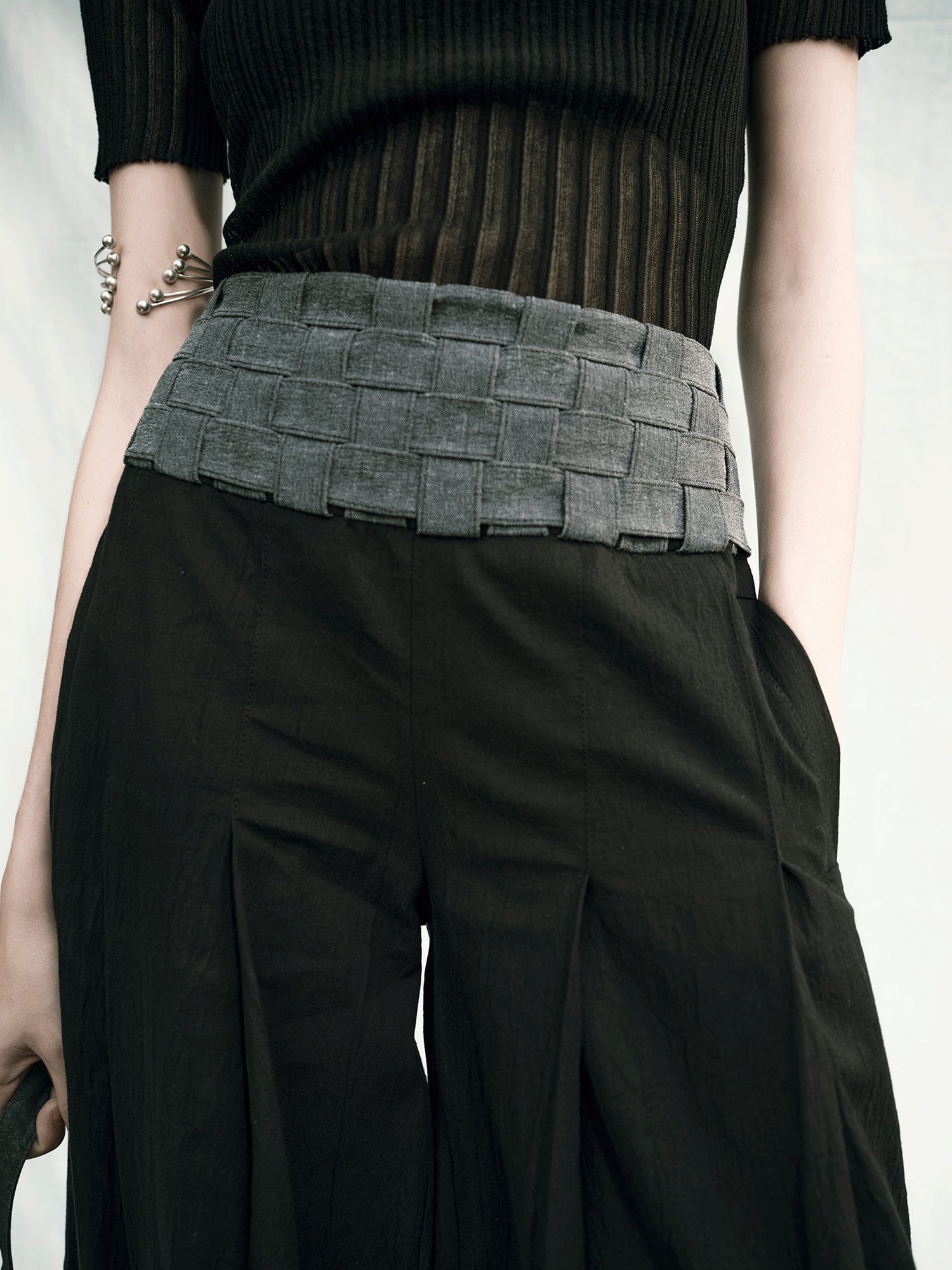 AnnoMundi Handwoven Wide Leg Cropped Trousers In Linen Blend