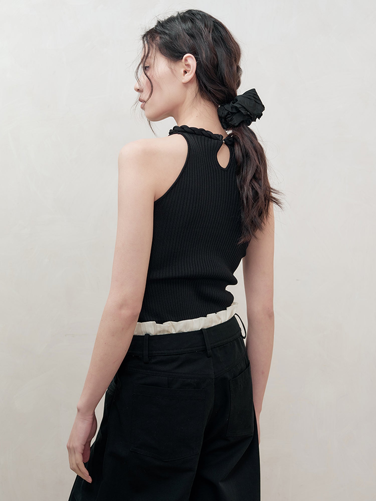 AnnoMundi Knotted Neckline Knit Vest