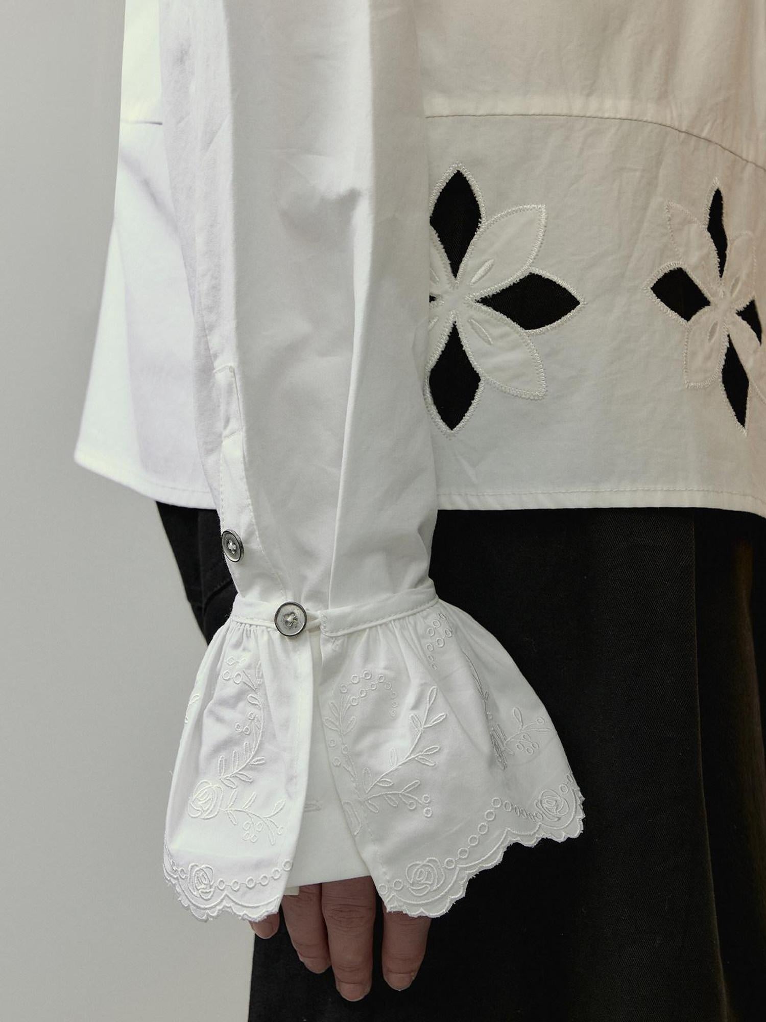 AnnoMundi Lace Embroidered Pure Cotton Slim Fit Collared Casual Women Floral Blouse