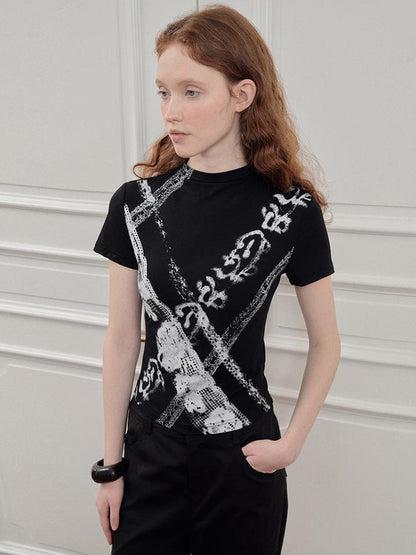 AnnoMundi Lace Filigree Print Fitted Tee