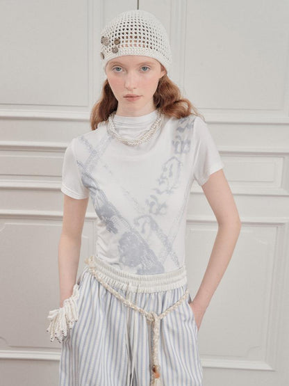AnnoMundi Lace Filigree Print Fitted Tee