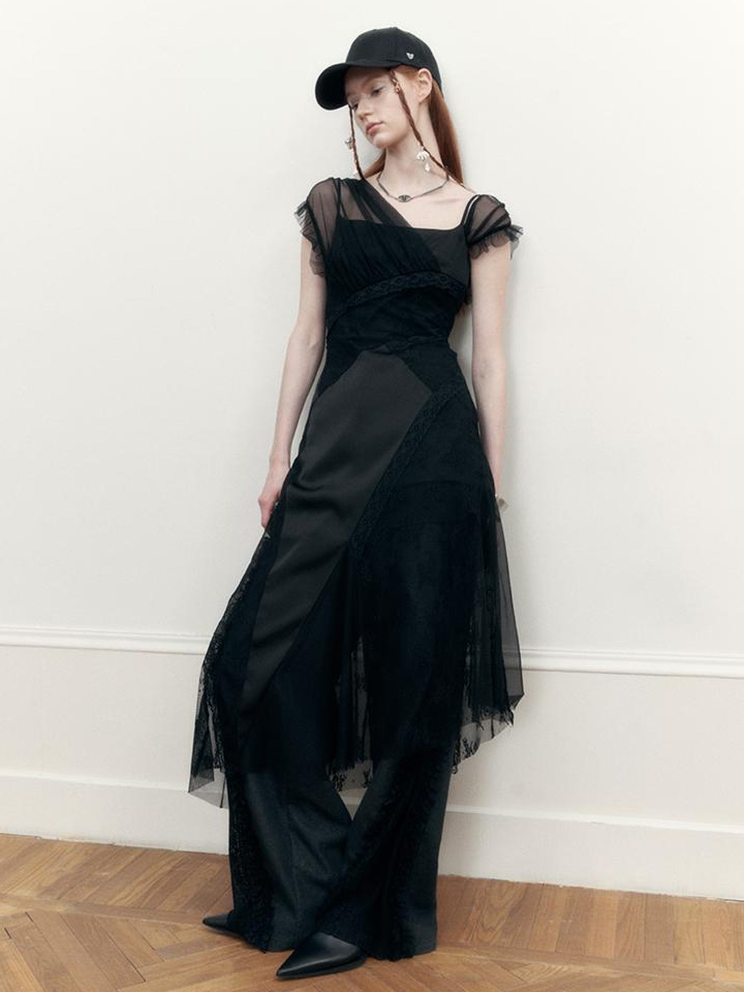 AnnoMundi Lace Trimmed Wide Leg Trousers with Artistic Flair
