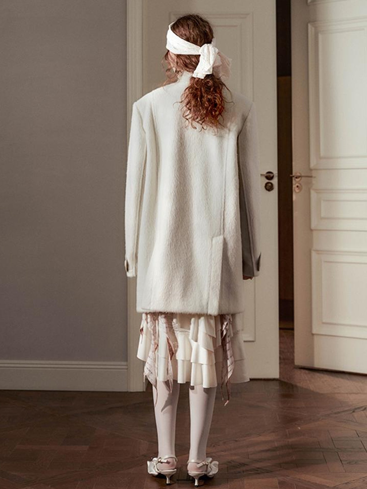 AnnoMundi Layered Lace Bow Tie Asymmetric Hem Skirt
