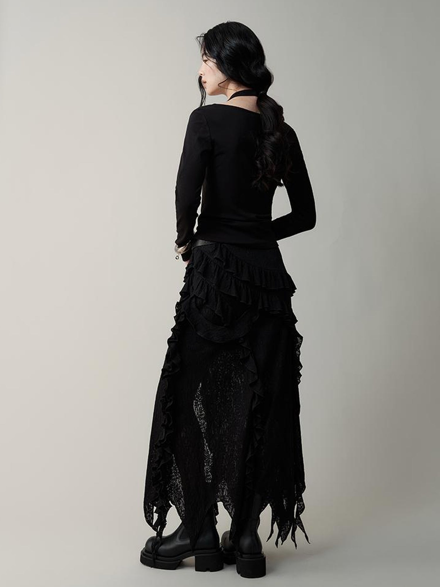 AnnoMundi Layered Romance Irregular White Midi Skirt