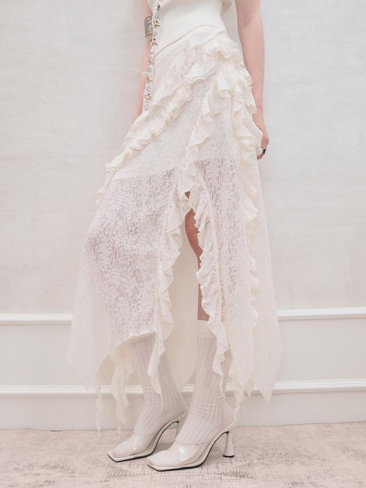 AnnoMundi Layered Romance Irregular White Midi Skirt