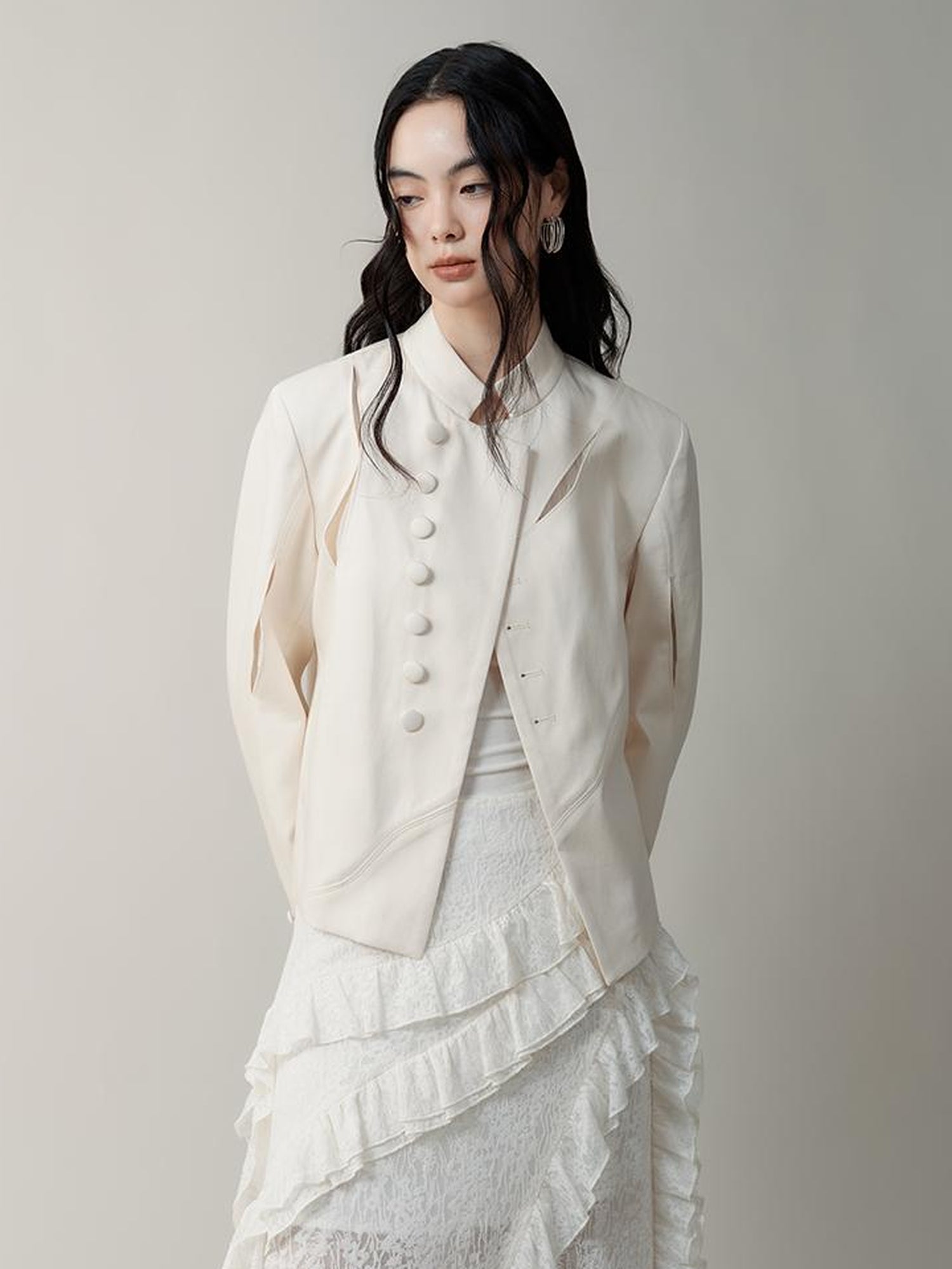 AnnoMundi Layered Romance Irregular White Midi Skirt