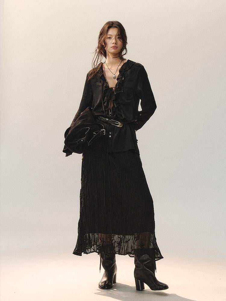 AnnoMundi Little Black Pleated Loose Fit Mid Waist Matte Polyester For Women Midi Skirts