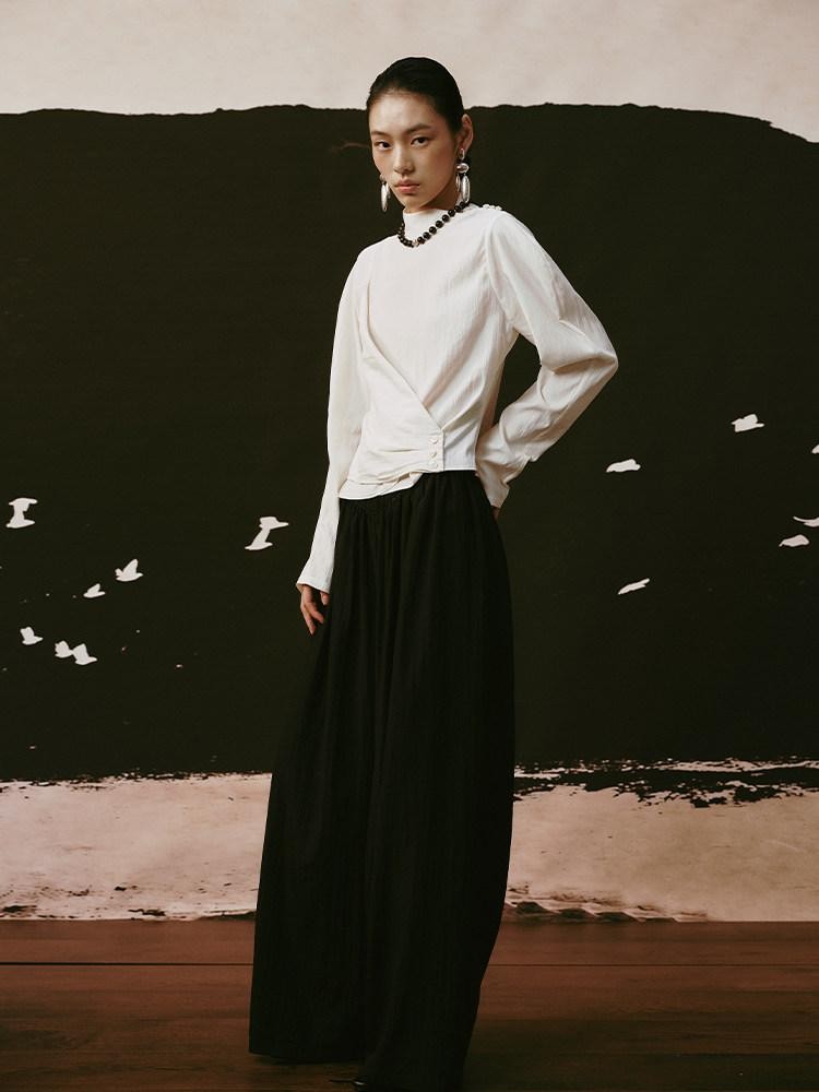 AnnoMundi Matte Diagonal Waist Pleat Stand Collar Women&