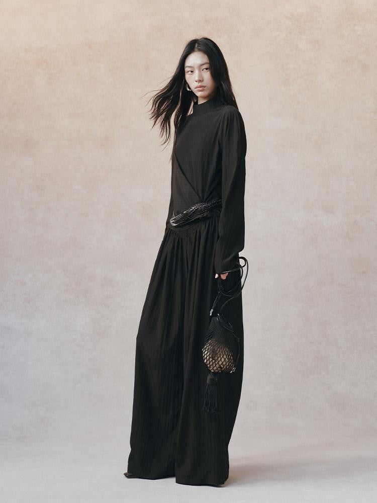 AnnoMundi Matte Diagonal Waist Pleat Stand Collar Women&